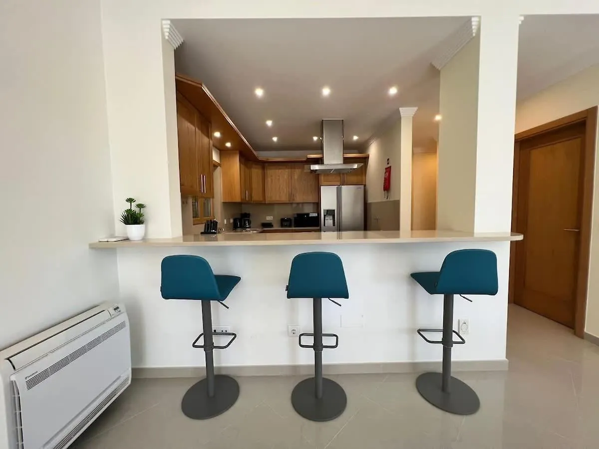 Villa Pedra Luxe - Spacious Modern Villa Albufeira